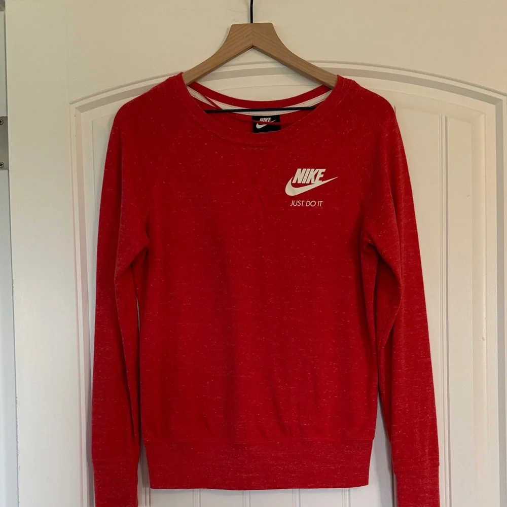 Nike Red Crewneck Shirt Small